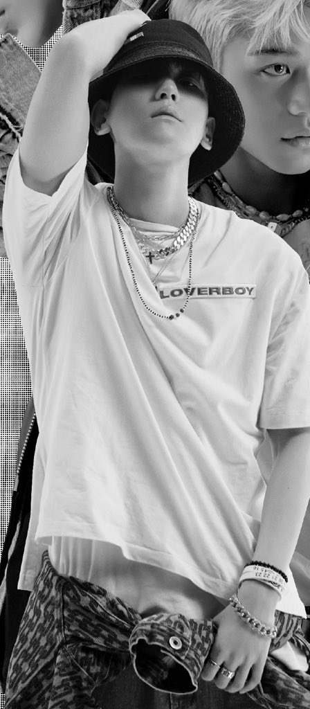 knockknock0408's tweet photo. BAEKHYUN KAI
@weareoneEXO https://t.co/FwbYosWJay