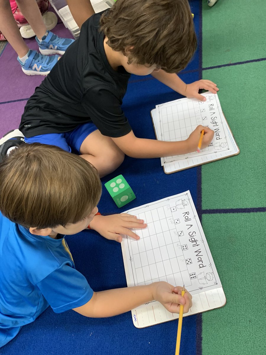 AngelaStaggs's tweet photo. Rasheed🦁 was enjoying a little drink while his friends were rolling 🎲 a sight word in Mrs. Byrd’s class this morning! ❤️ #sightwordfun @HumbleISD_WCE @MrsByrdTeach https://t.co/Rgy5eU6qpS