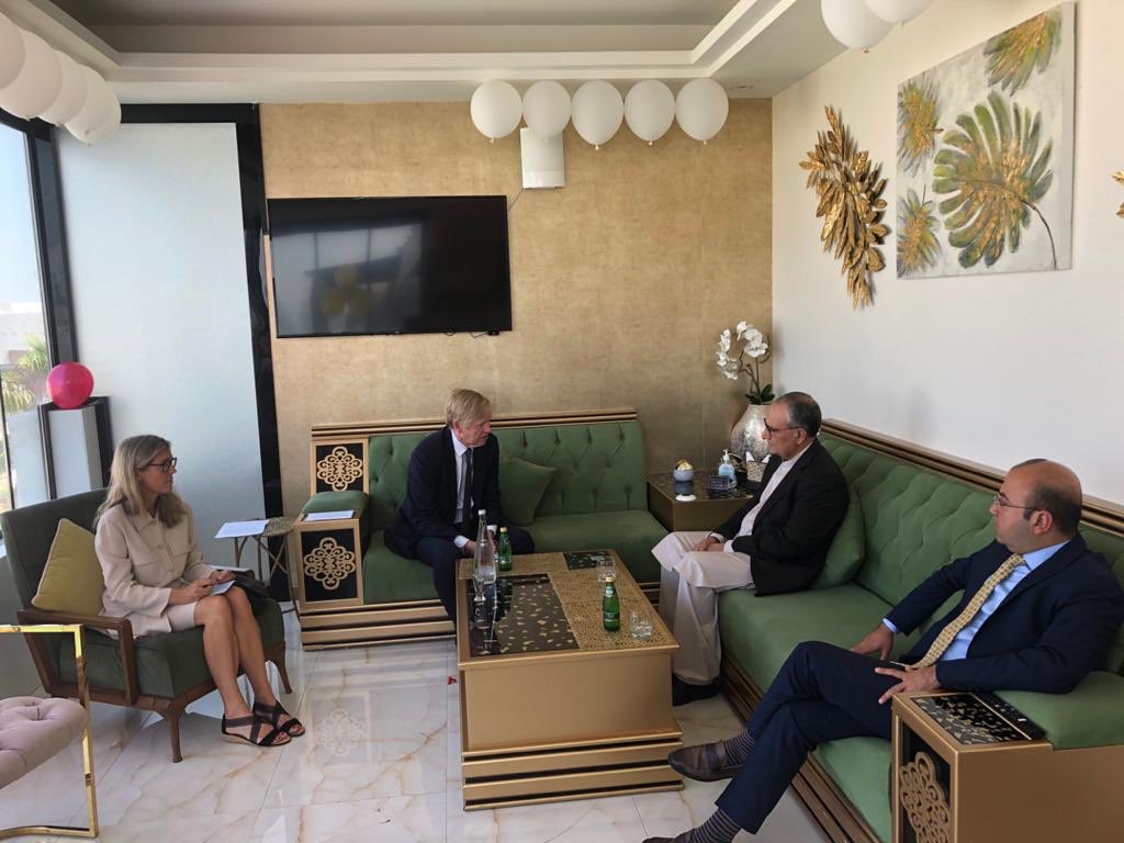 kareraas's tweet photo. Spoke with 🇦🇫 President @ashrafghani’s Special Envoy @ASalamRahimi about how Norway could be helpful in the #AfganPeaceProcess underway in #Doha. Norway is happy to lend its longstanding experience & knowledge on peace & reconciliation to an 🇦🇫 owned & led process. @DrabdullahCE https://t.co/FLq7NNE8O9