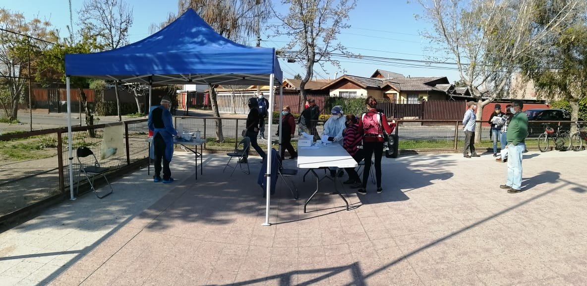 ArcosNorte's tweet photo. Excelente jornada de operativo  PCR en  #VillaLosArcos junto al equipo del @SomosCalidadLF @MuniLaFlorida https://t.co/NjqpggK2rz