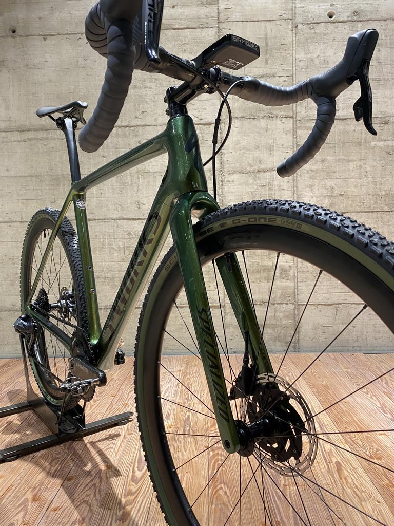 TheESIGrips's tweet photo. julesphilippo's "Green Mamba" is dreamy with our super plush #ESIgrips #RCTwrap πππ
*
*
*
#specializedbikes #iamspecialized #SiliconeGrips #newbike #newbikeday https://t.co/aL4XABDtQa