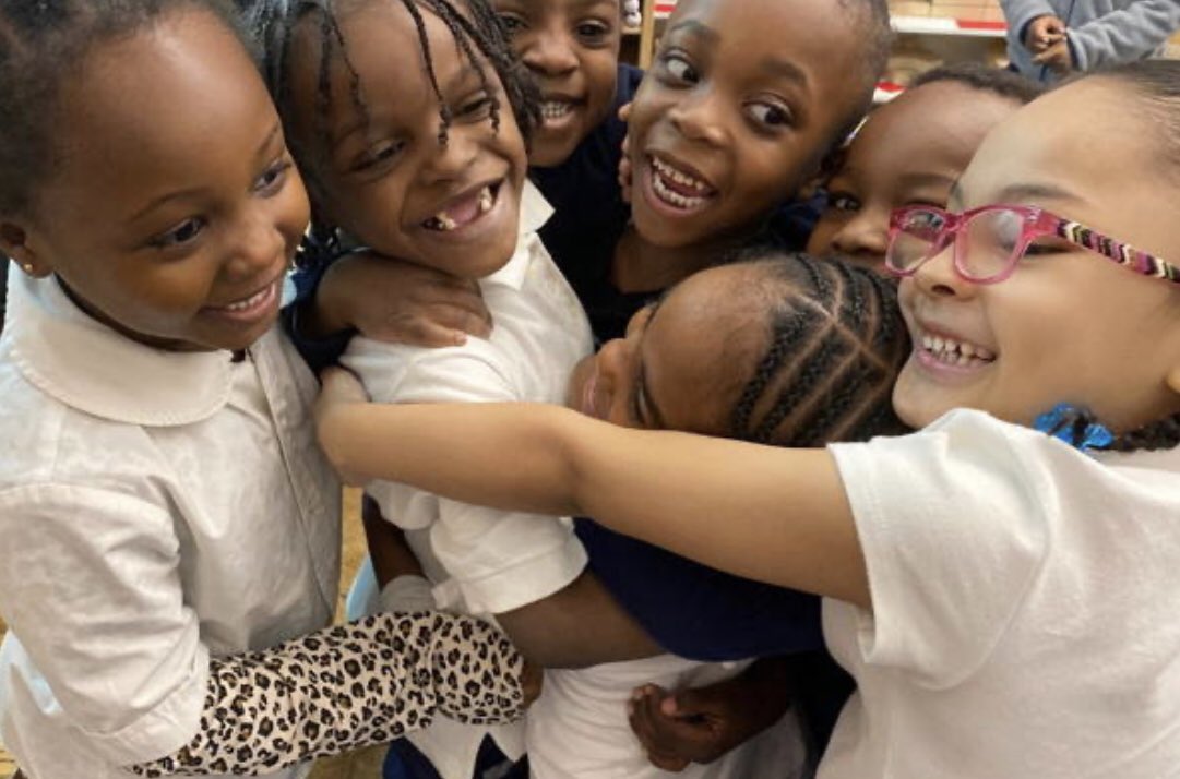 timeinkids's tweet photo. If you’re looking for how to help your kids get through this pandemic, look no further! Following the success of @nycsummerarts20, HiArt! has coordinated the best of this summer's arts classes with some of the world’s leading artists. info@hiartkids.net for info
#BecauseOfArtsEd https://t.co/EDmxwLZunb