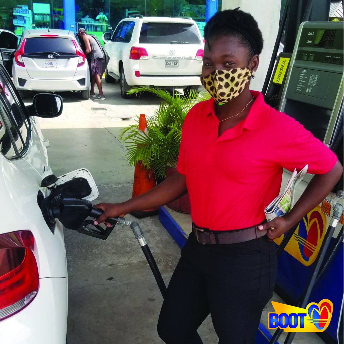 Save yourself from standing out in the heat, and allow our friendly gas attendants to pump your gas for you!

#BootGasStation #Pharmacy #GasPump #PumpingGas #GasAttendant #FullService #MasksOn #EverythingBoot #OneBootFitsAll #BootUpAtBoots