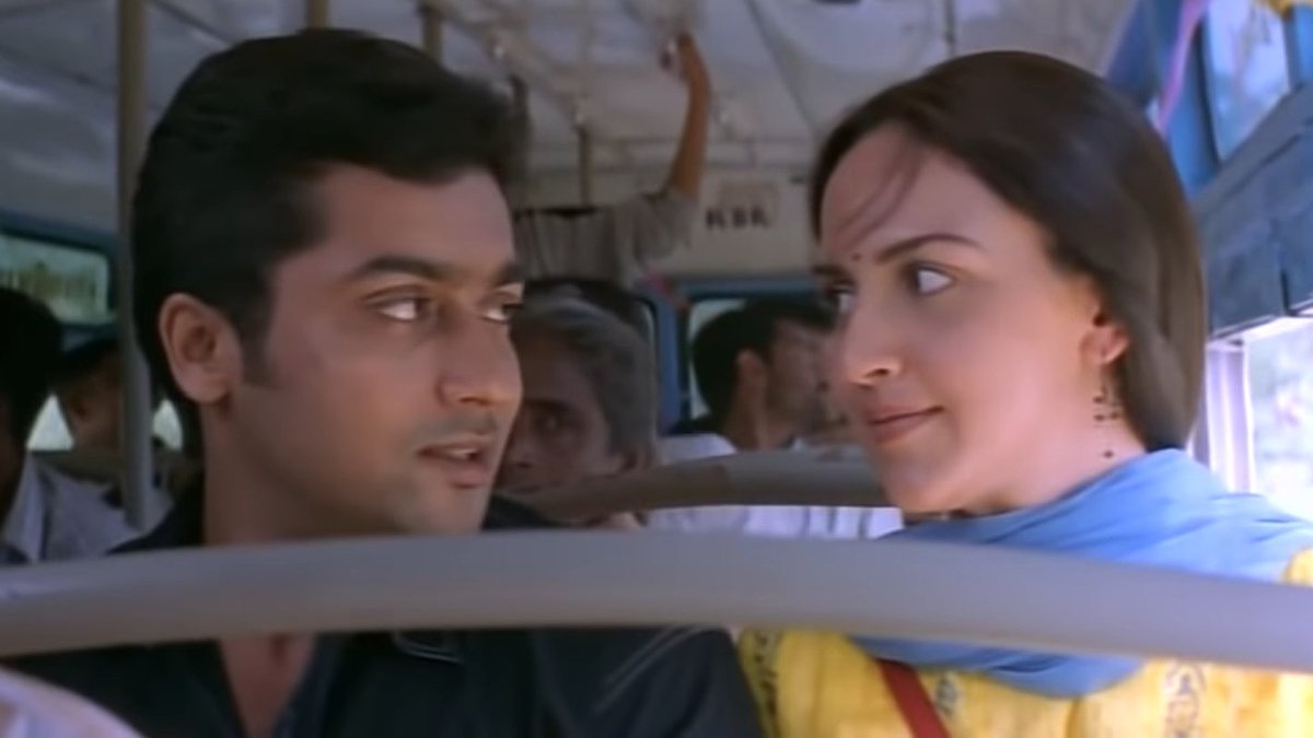 Aaytha Ezhuthu is such a pleasure to watch. Probably, one of the last Maniratnam's films that really worked with all its inconsistencies (especially, its wimpy political undertone). Btw, Suriya as Micheal Vasanth, Woah. He was spectacular. 