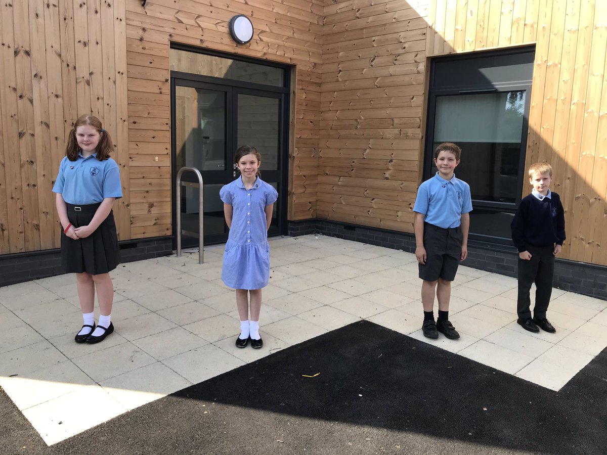 WarleyPrimary's tweet photo. Our Head Boy and Girl and Deputies were appointed today. Congratulations 🎉 https://t.co/XeJyxI566g