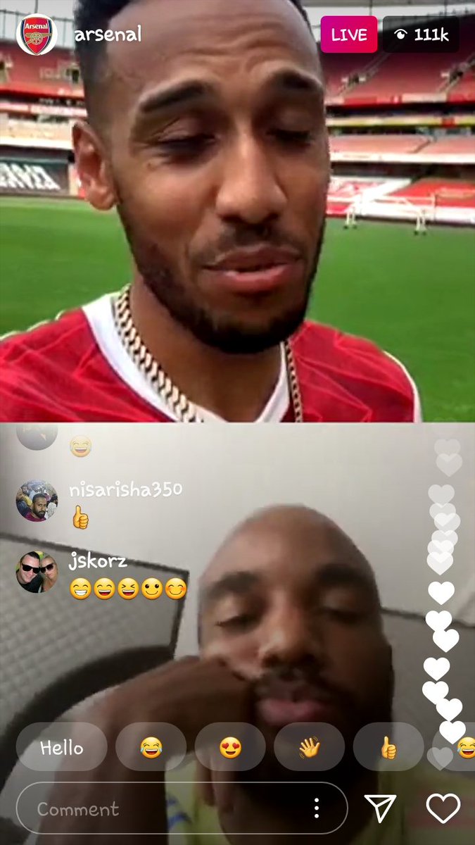 elfxibah's tweet photo. Congrats Auba for signing dat ting 🖋🖋 📄 📄 https://t.co/hmpgEkh51j