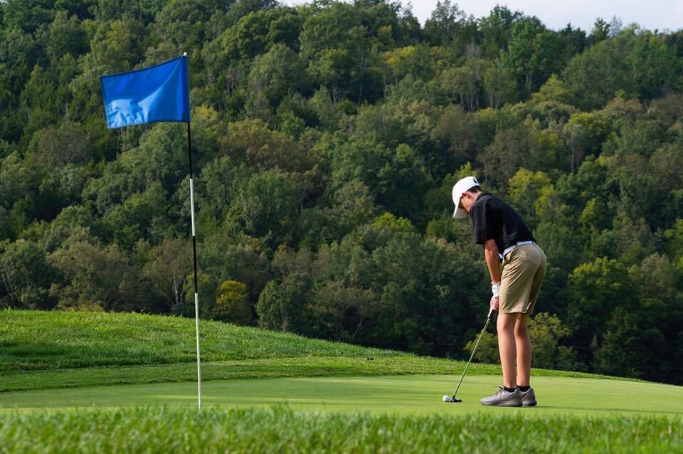 His smile says it all.  TJ posted his lowest round ever at PHCC yesterday with a 45 on the back nine.  Can’t wait to watch him grow over the next four years.  #ProudToBeATiger
@Jodar42 @ASuperVue @nkugolf21 @Bellevue_Ind