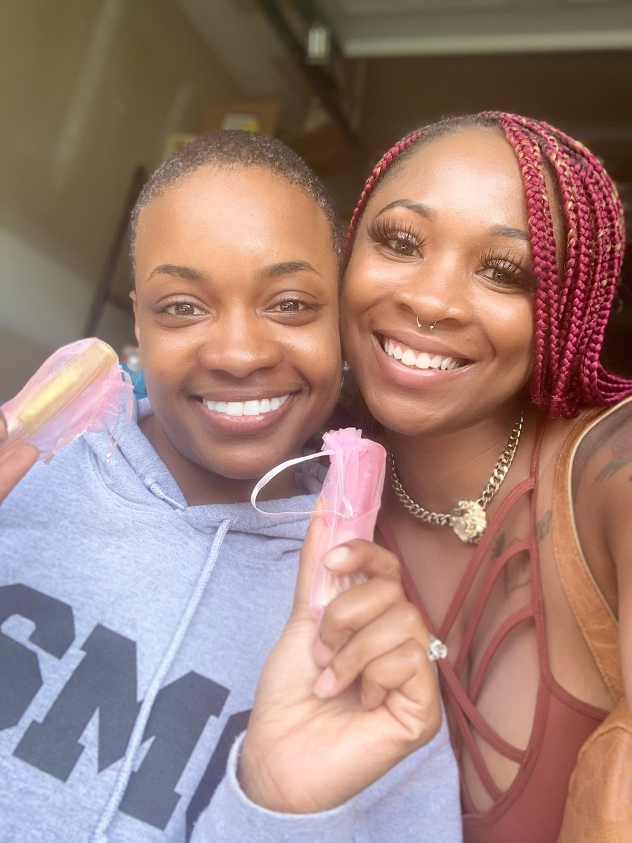 bab_cosmetics's tweet photo. @Jhakisha4 Bad Ash Beauty & Cosmetics,LLC❗
Currently selling homemade #gloss w/ all nat oils+flavors & #3Dmink #lashes. More products to come!
⚠️Website under construction⚠️
Follow business IG: __badashbeautycosmetics & DM for purchases. Dropoffs/pickups in surrounding Raleigh NC area 💋👁 https://t.co/7XOMbFDJDu