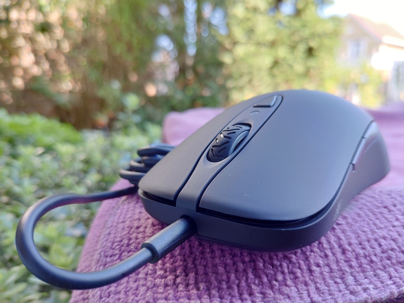 GadgetExplained's tweet photo. The #SenseiTen by @SteelSeries is a truly ambidextrous #gaming mice with perfectly mirrored sides and thumb buttons on both sides.
https://t.co/fSElxiiOnl @SteelSeriesUK @SteelSeriesANZ @SteelSeriesZA @SteelSeriesJP @SteelSeriesES https://t.co/bghzkyWrPl