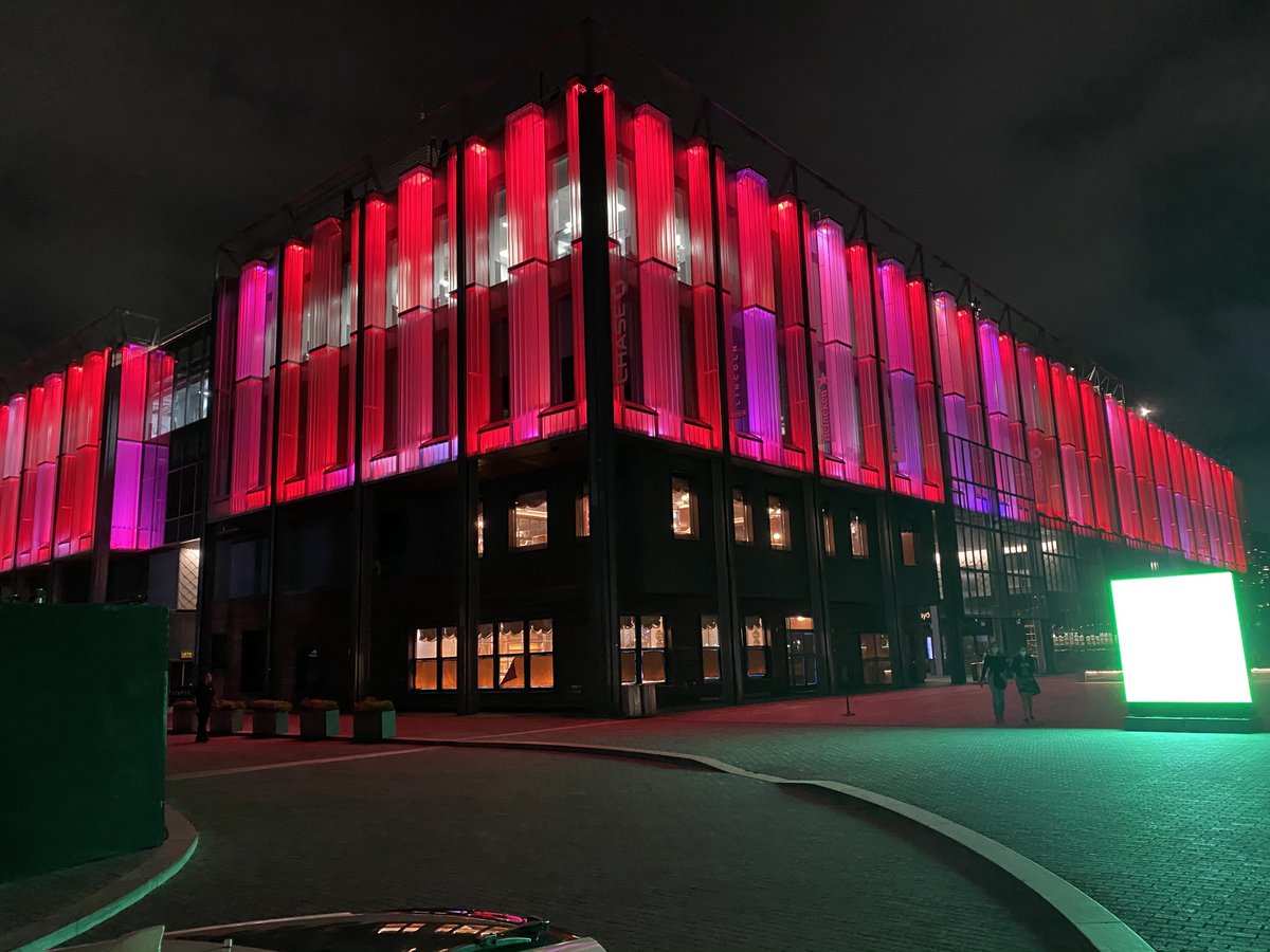 BMLBlackbird's tweet photo. Our partners at Pier 17, Duggal Greenhouse and The Altman Building all participated in #RedalertRESTART and lit their buildings RED as a show in solidarity.  Swipe for photos ❤️

#bmlblackbird #duggalgreenhouse #thealtmanbuilding https://t.co/fhMWLcXJI7