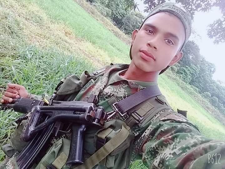 MarchaAlaHaya's tweet photo. #DESAPARECIDO 

Joven militar de  19 años de edad identificado como  Duván Pestana Tordecilla, está desaparecido hacen 8 días, es natural de  Tierralta Córdoba, recidente en la vereda  Santana. https://t.co/ydcbtvnD0D