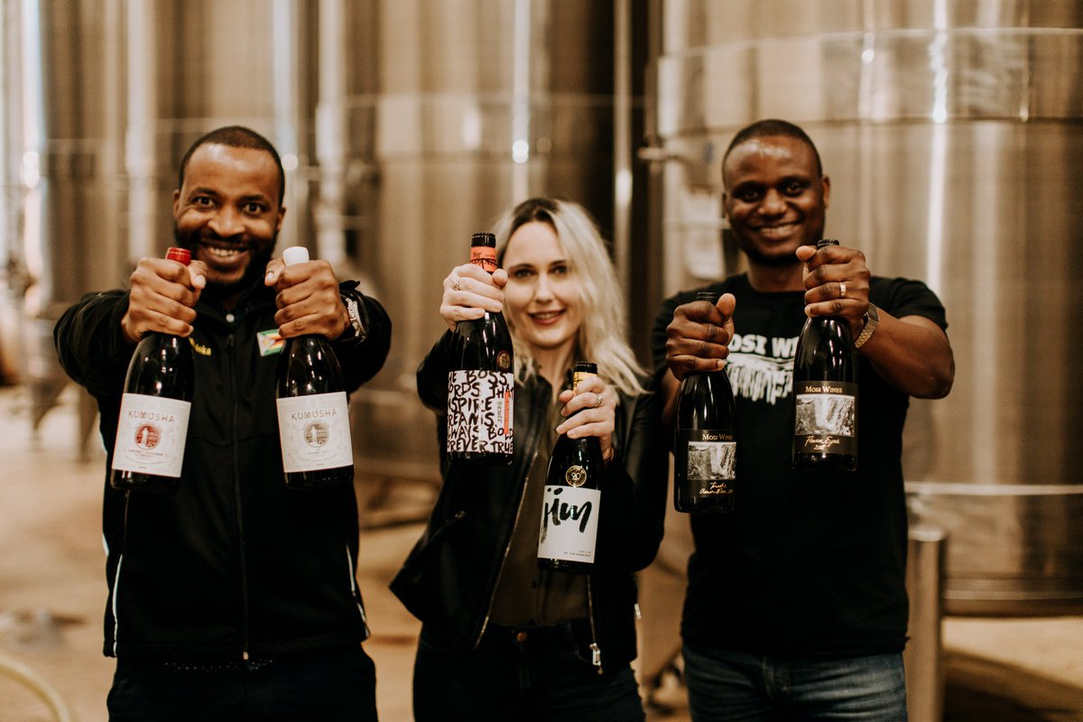 🇿🇼 🍷 The Zim Trio - Vana Vevhu (children of the soil)

Liquor supplies Harare