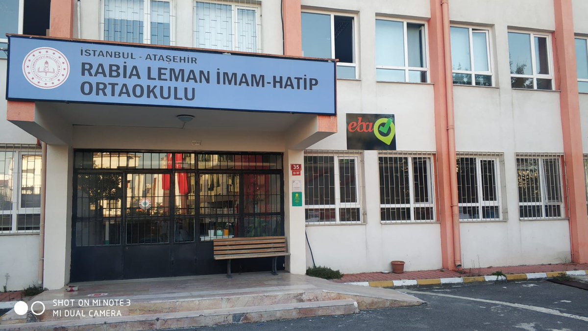 Pandemi döneminde öğrencilerimize eba destek noktaları ile uzaktan yapılan canlı derslere erişim konusunda haftanin 6 günü yardımcı oluyoruz BİZ BÜYÜK BİR AİLEYİZ <a href="/ziyaselcuk/">Ziya Selçuk</a> <a href="/memleventyazici/">Levent Yazıcı</a> <a href="/istanbulilmem/">İstanbul İl Millî Eğitim Müdürlüğü</a> <a href="/yilmaznazif/">Nazif Yılmaz</a> @ismail_gunday <a href="/meb_dinogretimi/">MEB Din Öğretimi Genel Müdürlüğü</a>
