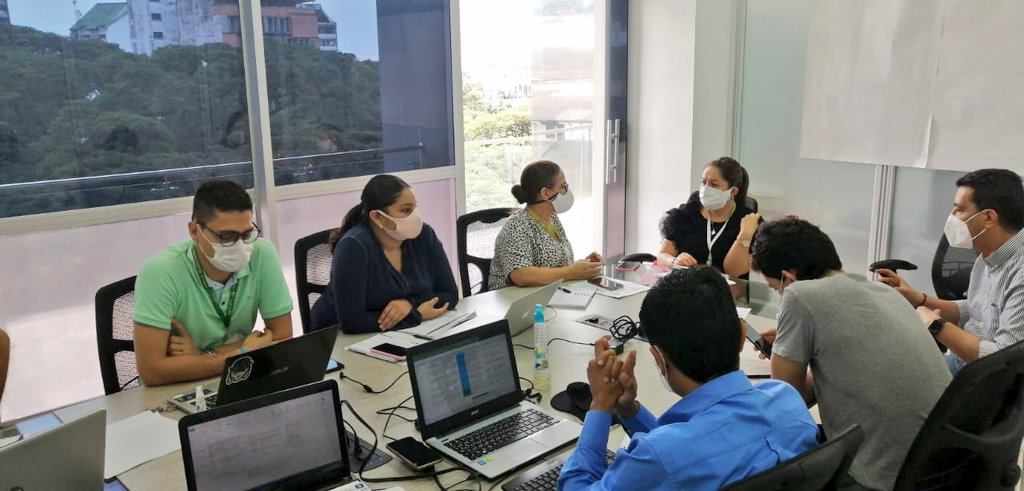 OCADMETA's tweet photo. En cabeza de la Secretaria Técnica del #OcadMeta @DayinethD, y el equipo de esta instancia, avanza reunión estratégica para cierre de proyectos financiados con recursos SGR. Participan también de la jornada los equipos de las Secretarías de Vivienda y Hacienda. https://t.co/eP3jd5ZFJq
