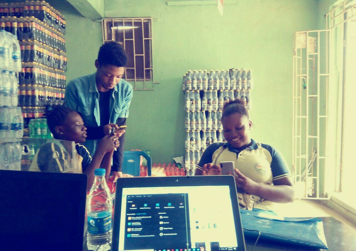 frekesimple1's tweet photo. While Team 2 were winning on the Big brother house..I was doing more shop to shop, personal recharger and vote campaign and voting for Laycon today, God bless you for not shaming my efforts... We always win
#BBNaija #Team2 #LayconIsMe #bbnajia2020 #LayconNeedsUs #BBNaijia2020 https://t.co/HqaeXXGeHP
