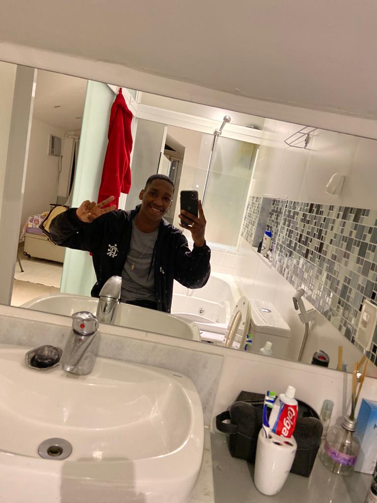 snoop_762's tweet photo. Tbt, ✌🏾🥰 https://t.co/SLYMNrxNFp