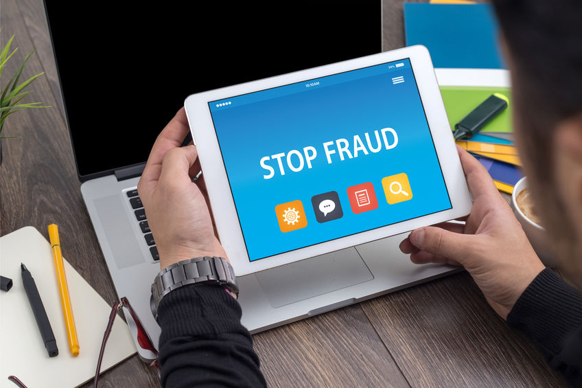 paymenture's tweet photo. Merchants are especially vulnerable to fraud. We can help you identify these transactions before they happen. https://t.co/kyOExlX4Ht  #fraudprevention #smallbusiness https://t.co/TLaSO5Eep0