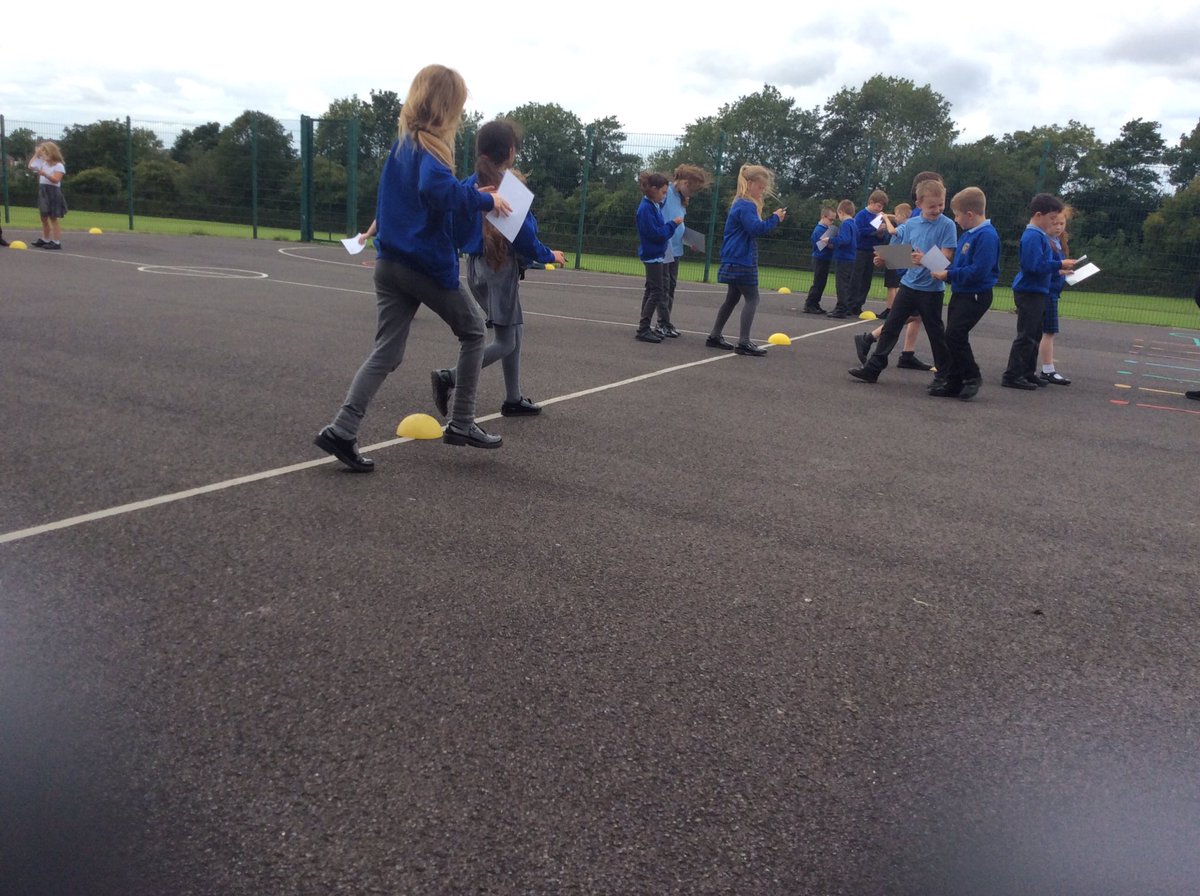 Limbrick_Class's tweet photo. The whole afternoon outside working on Maths, Geography, PE and teamwork in 1 fun activity https://t.co/rfikMmvAL9