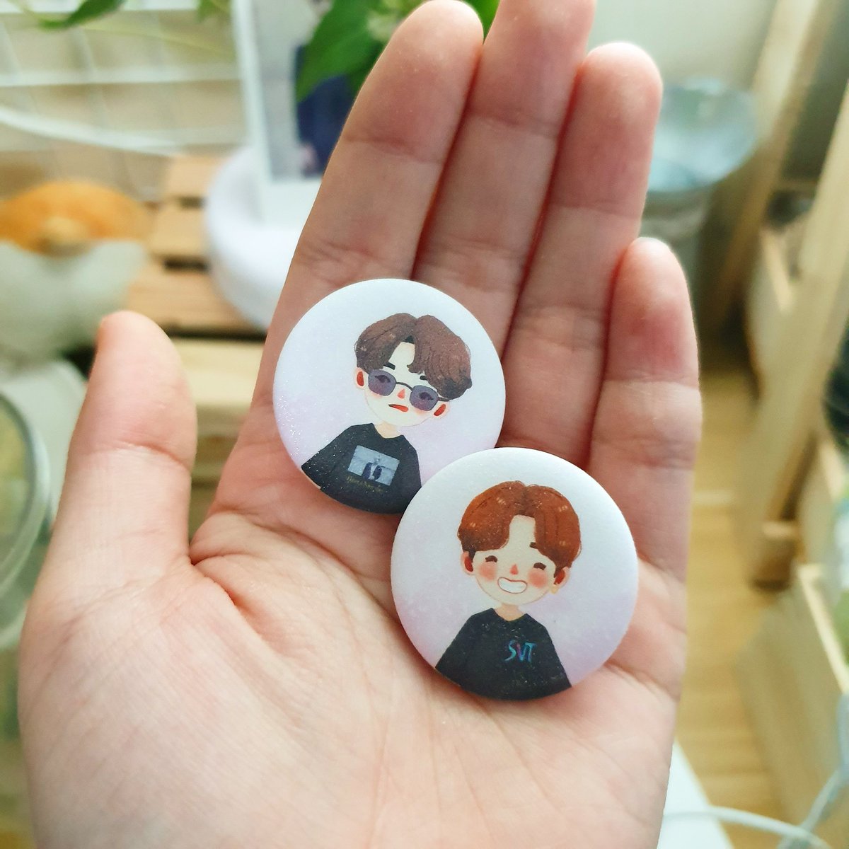 paperaicashop's tweet photo. best-seller members so far! SeokHan ♥️ 
I restocked them a couple of times during the time I processed reopening orders haha tysm! 💓 just restocked all members as well
Available on Shopee, link in bio 😊
#seventeenfanart #odetoyou #seventeenpins #pinsph #kpoppins https://t.co/qJqwJOt0hv