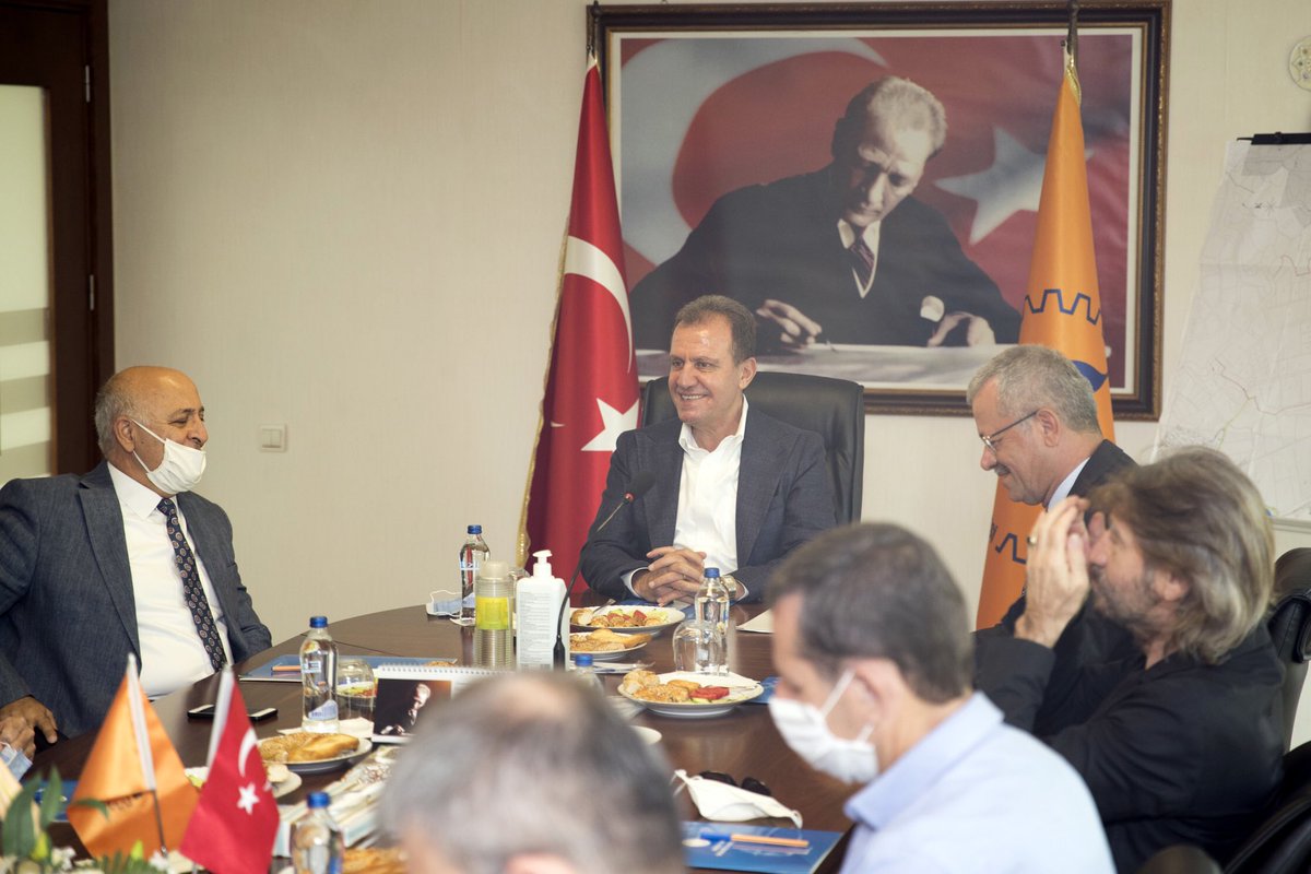 mbb_teksin's tweet photo. Başkanımız @SecerVahap, #MTOSB Yönetim Kurulu toplantısında iş insanları ve yatırımcılarla bir araya geldi.
Seçer, “Yeni sanayi alanları, yeni iş alanları açacağız” dedi.
Haber👇
https://t.co/wYMiQJIGqc https://t.co/3zsadfhdlf