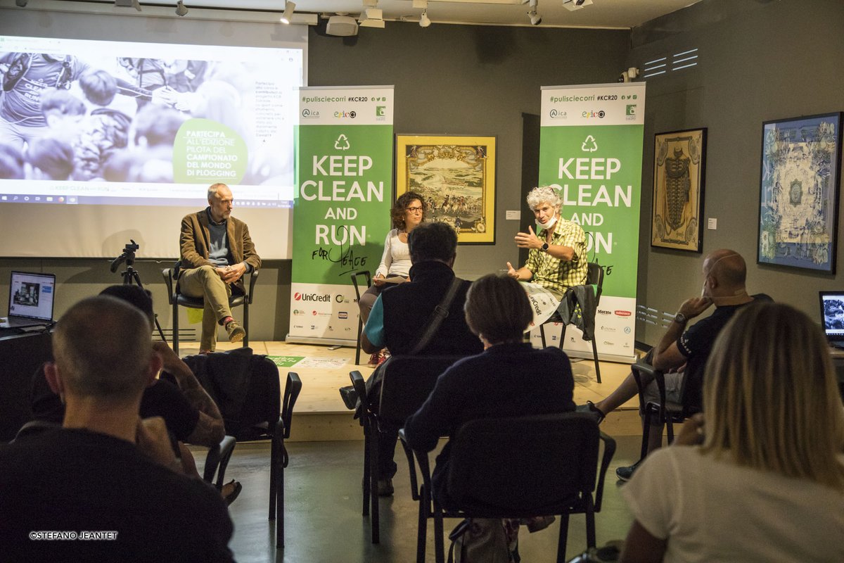 EnviInfo's tweet photo. La vigilia di un grande evento ha sempre una carica speciale. Grazie a chi ha sostenuto il #KCR2020: @UniCredit_IT @greentirepfu @MoratoPane @Noberasco_It @tetrapak @SartoriAmbiente #Idealservice @mercatinousato1 @UTILITALIA al gruppo @conai. Domani si parte! https://t.co/AfzkRJLnuY