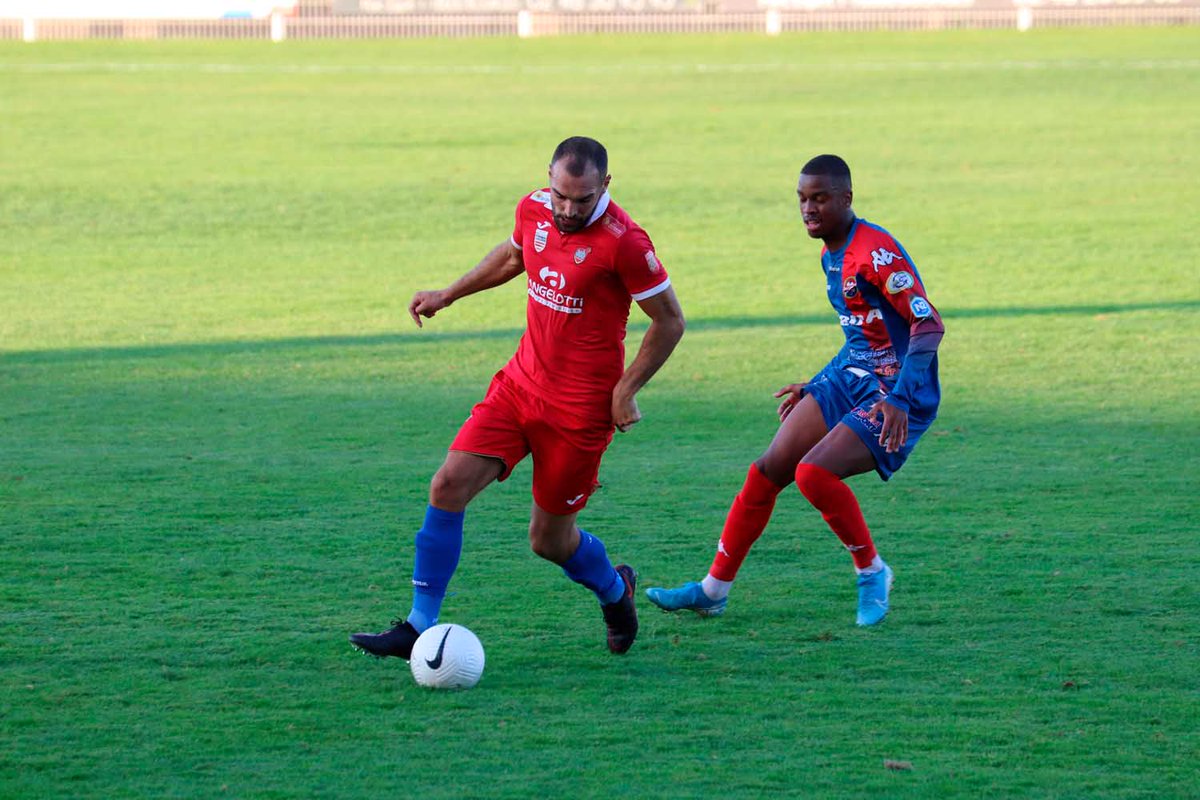 ASBeziersFoot's tweet photo. 📷 Retour en images sur la rencontre contre @Bourges18_off
▶️ https://t.co/ql5Bh69eli
⚽ #B18ASB https://t.co/238WwdcLJH