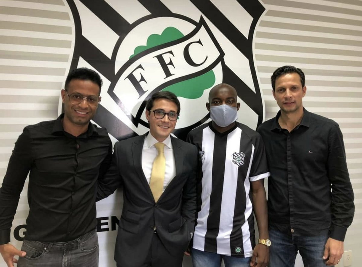 Golombianos's tweet photo. #Fichajes📝 - #InterLimeira🇧🇷 prestó a Elacio Córdoba🇨🇴 a #Figueirense🇧🇷 ▶️  https://t.co/UVhjpG4Ziy https://t.co/yLctx5ixRH