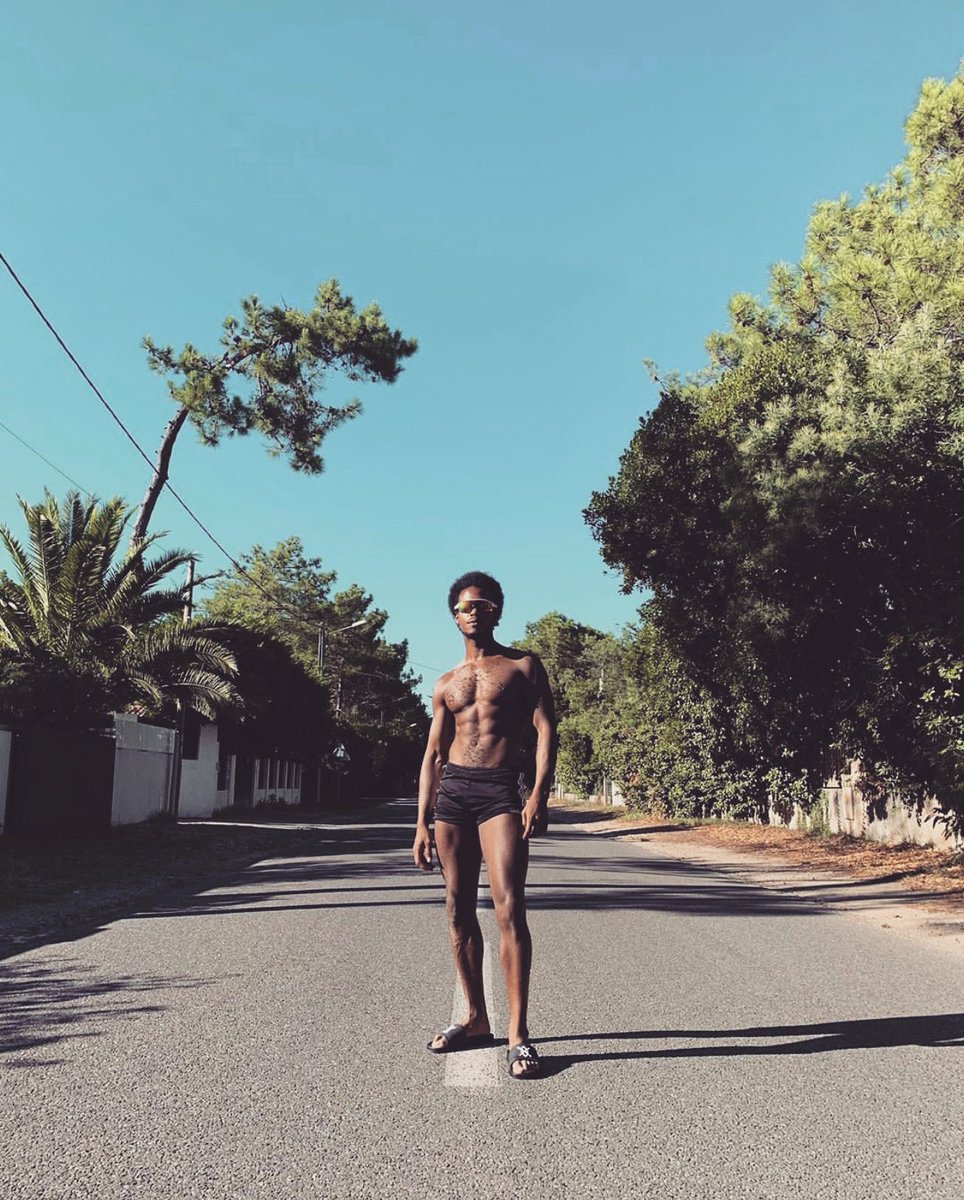 intoblackguystv's tweet photo. Jean Paul #IntoBlackGuys https://t.co/0NKtfVmrUG