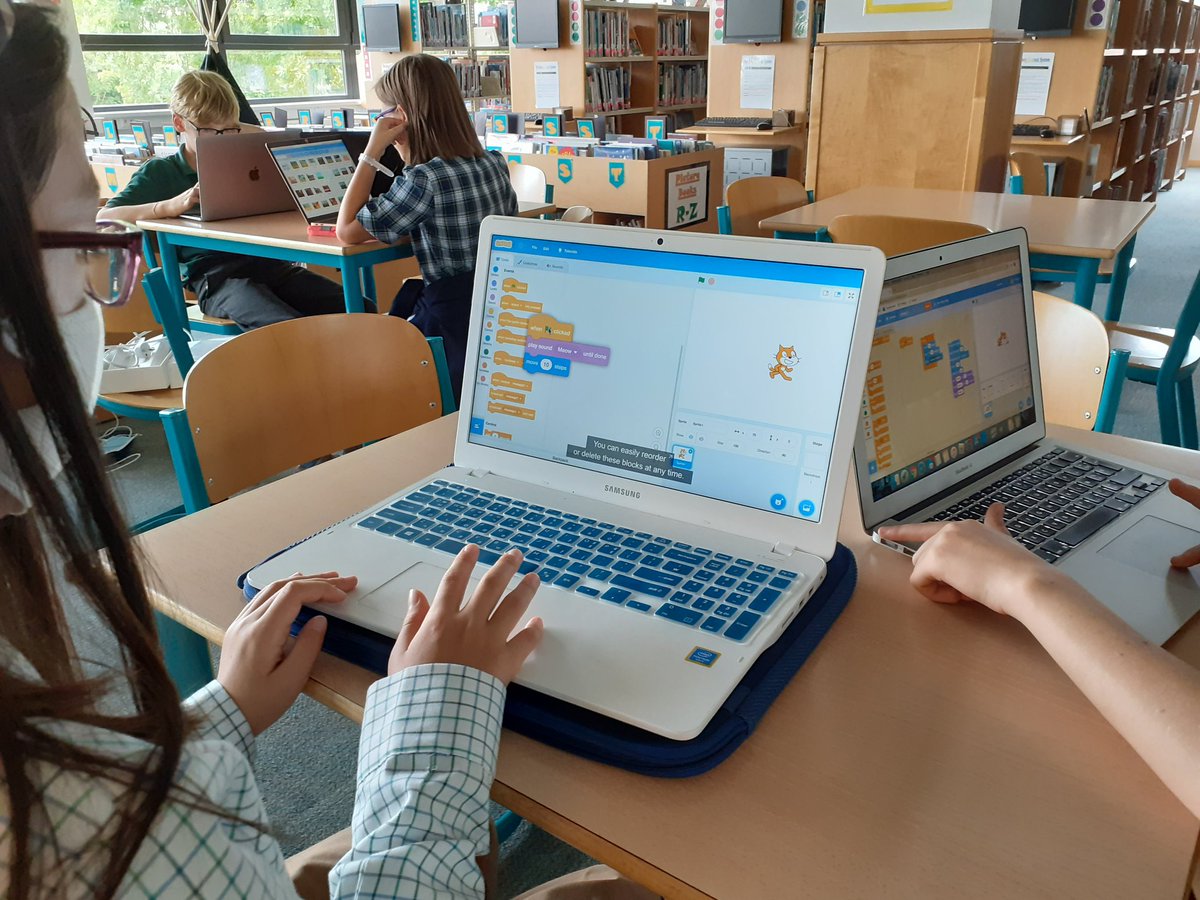 STJ_Lions's tweet photo. Our PS students had fun at their ECA  Coding club activity today!  Coding club provides an opportunity for our budding ICT experts to hone their skills 😎 Today we have been animating our names and creating dancing cats! 🐱🤩 #onthursdayswecode https://t.co/x6rWY7VtP5
