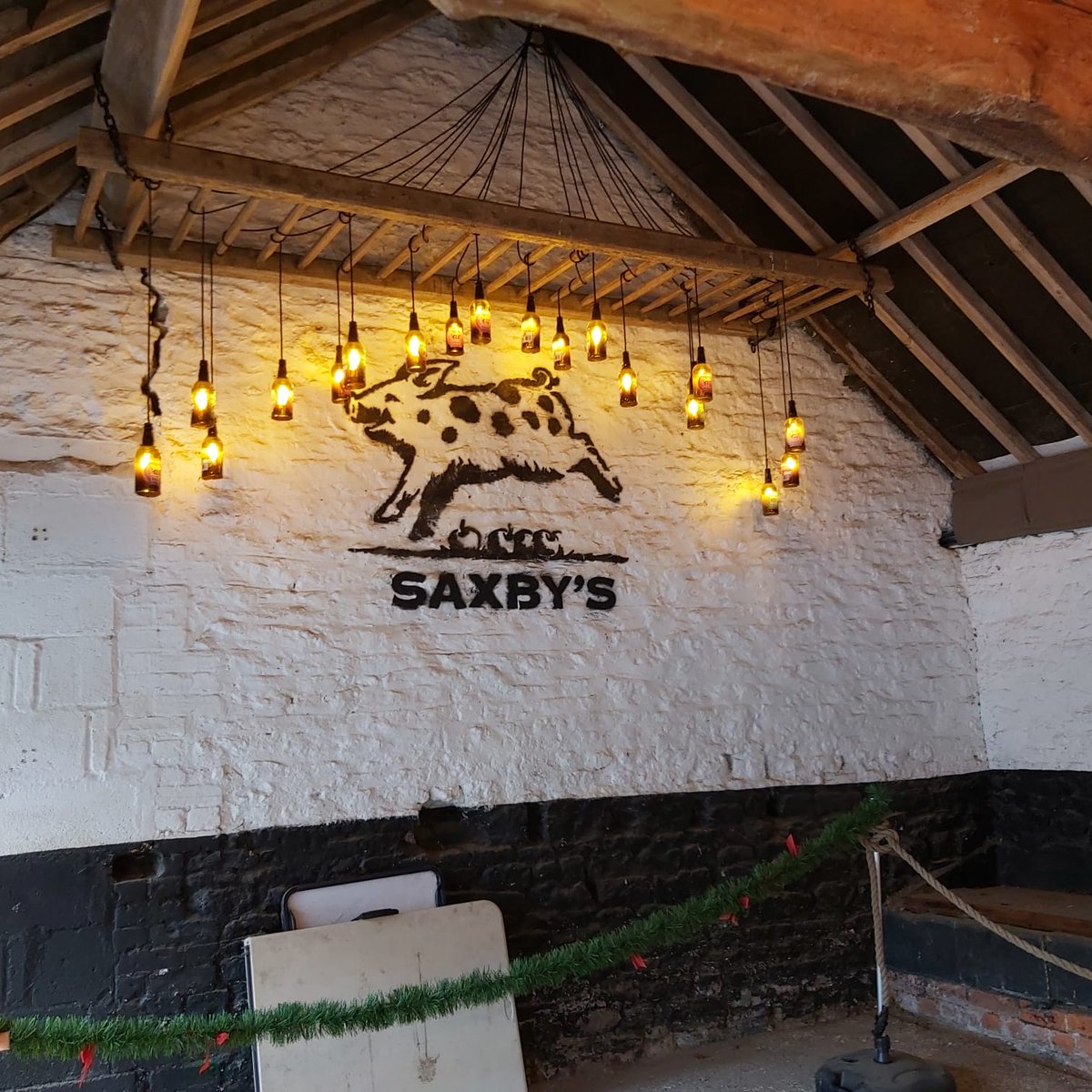 Fetch The Drinks (@fetchthedrinks) on Twitter photo We loved our recent trip to visit the team at <a href="/saxbyscider/">Saxby's Cider</a>!
How much do you know about the story behind their delicious cider? π€
Read their story here π - bit.ly/FTDsaxtrip We loved our recent trip to visit the team at <a href="/saxbyscider/">Saxby's Cider</a>!
How much do you know about the story behind their delicious cider? π€
Read their story here π - bit.ly/FTDsaxtrip