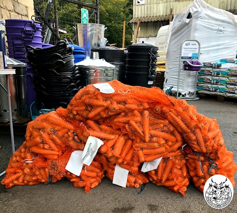 Pony carrots back in stock!🐴Every pony loves carrots 🥕🥕#pony #carrots #forthepony #getthemwhilstthereorange #orange #hungry #allyouneed #equestrian #horses #stroud #stroudfarmservices #petfood #animalfeed #countryclothing #bridles #clothing #horsephotos #freedelivery
