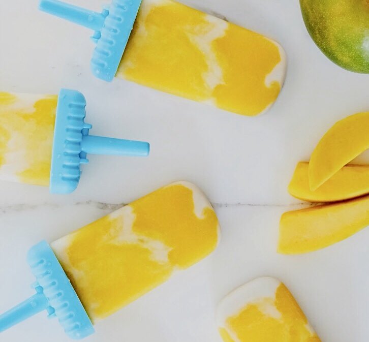 BraggLiveFoods's tweet photo. And last but not least: dessert! These homemade #MangoPopsicles are made with vanilla yogurt and ACV. They're easy to make and delicious on a hot summer day! https://t.co/YRxUpUaipz