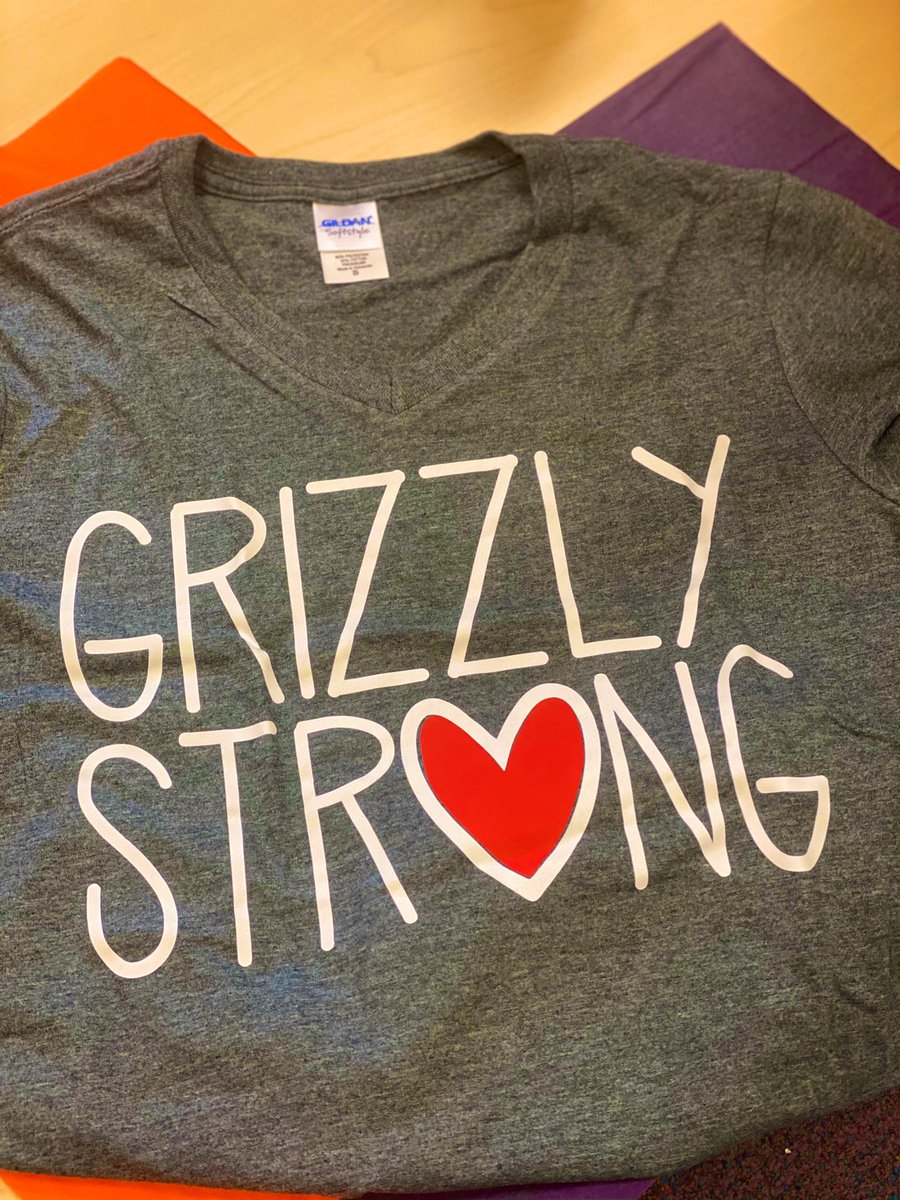 GTGrizzlyBears's tweet photo. You need a new coffee mug to enjoy your coffee while reading @JonGordon11 The Coffee Bean! 😉Staff swag bags are ready to go! ☕️ #GrizzlyStrong https://t.co/kOdMfWcVWo