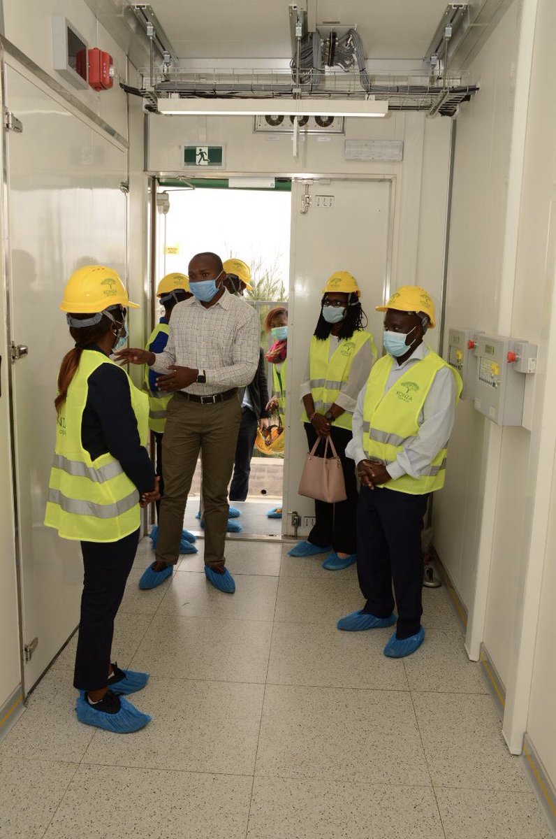 MaureenMbaka1's tweet photo. Visited the National Data Centre while at @konzatech today; the Centre will support immediate government requirements, business enterprises and provide an environment for piloting #SmartCity services.

@MoICTKenya https://t.co/KBowvQ2BL9