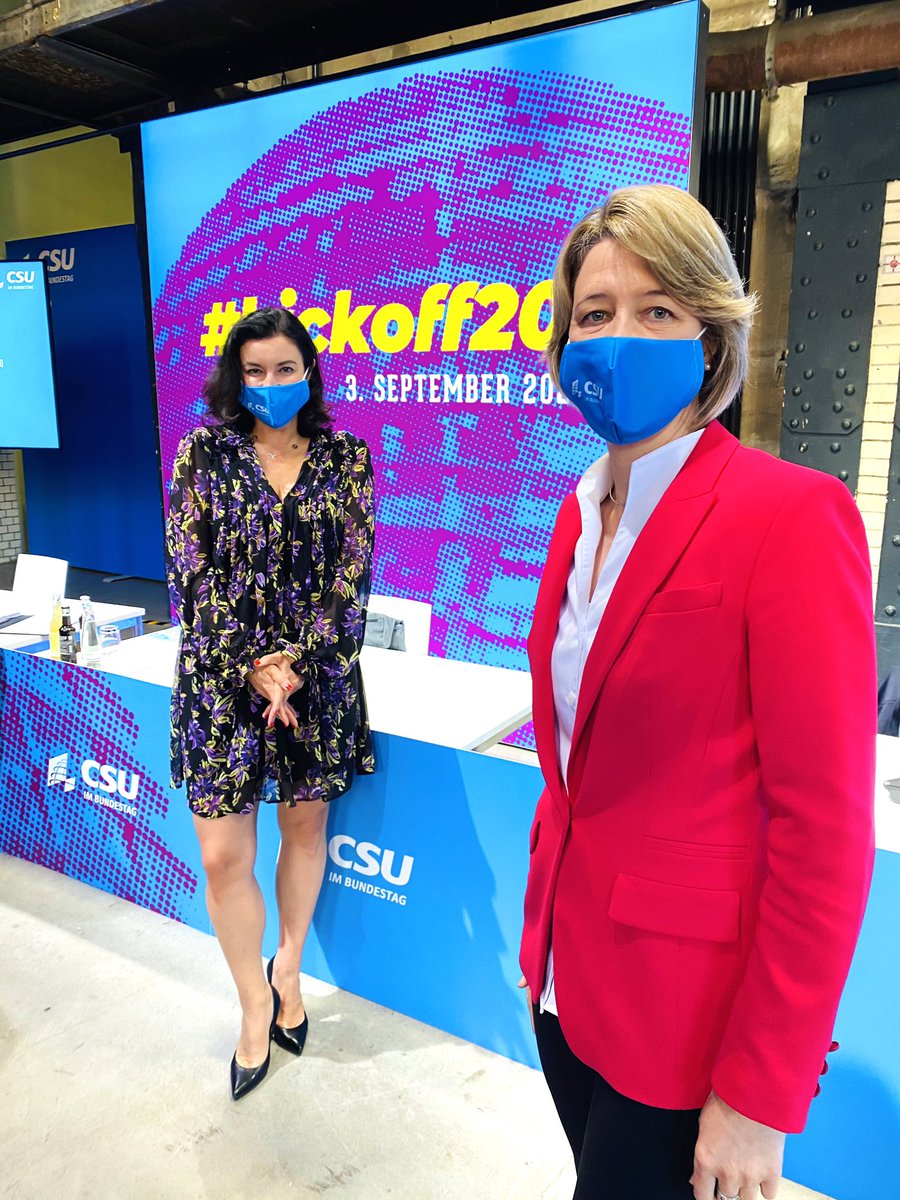 anjaweisgerber's tweet photo. Heute haben wir uns im Berliner Ewerk zur #Kickoff20 @csu_bt #Klausurtagung getroffen. Zu Gast war u.a. @Markus_Soeder. Unser Ziel ist, dass Deutschland 🇩🇪 stärker aus der Krise kommt, als es hineingegangen ist. 💪 https://t.co/VGTgFGy3fy