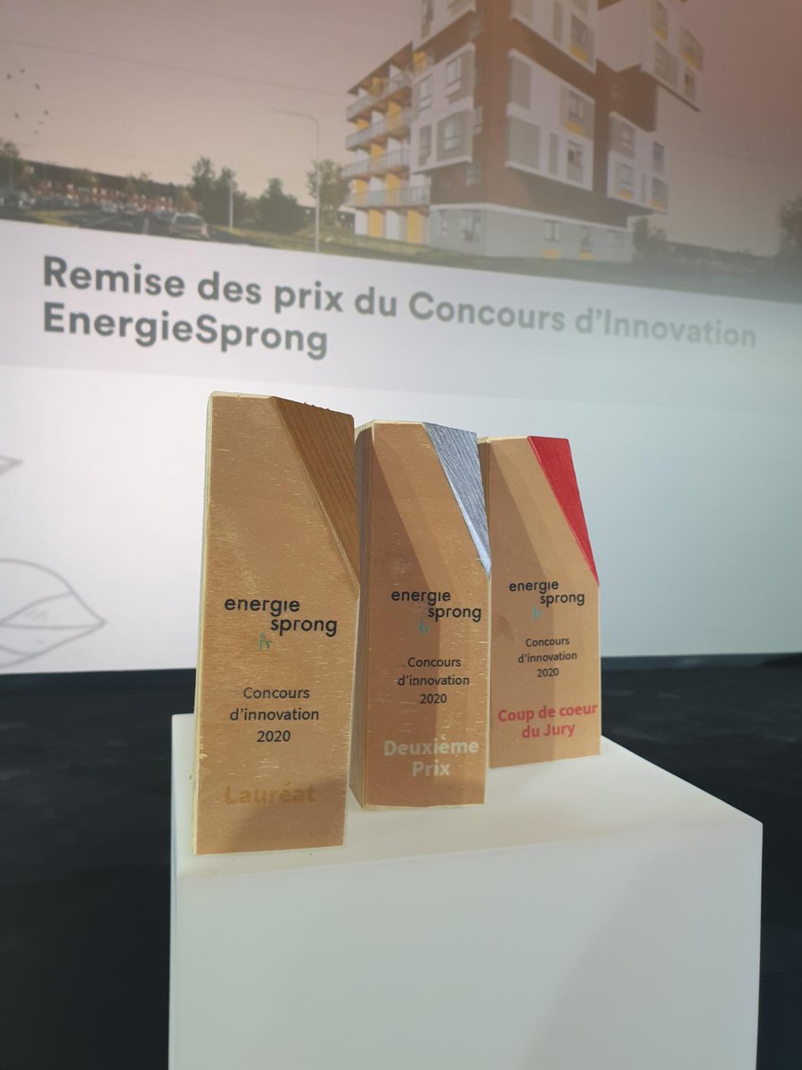 EnergiesprongFR's tweet photo. Le moment tant attendu🏆la cérémonie de remise des prix du Concours d'Innovation @EnergiesprongFR est enfin arrivé ! 
N'en manquez rien : https://t.co/eB053kPZdF 

#Mustbe0 #programmeCEE @INTERREG_NWE @UnionHlm @GRDF https://t.co/KeHgedFzzr