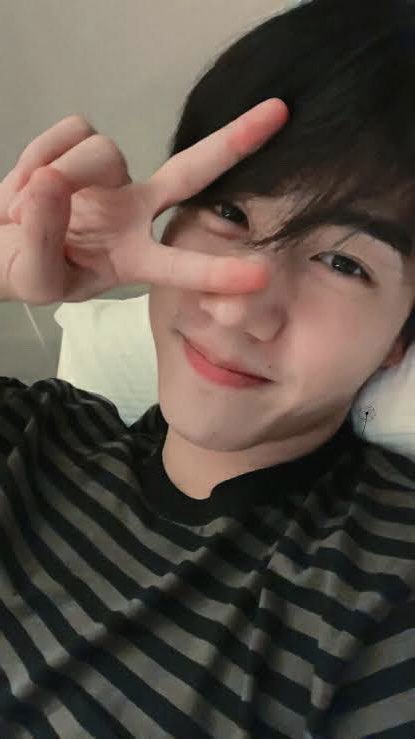  @marktuan  #ForeverWithMarkTuanDay  #아가새의소중한마크_생일축하해   #GOT7  #갓세븐  @GOT7Official