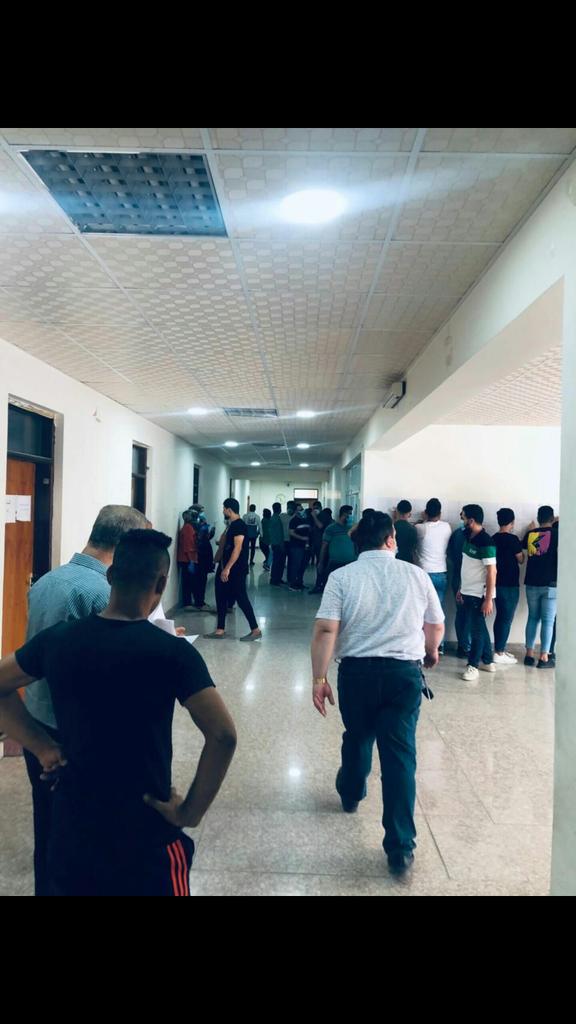وزارة الكهرباء تجبر المهندسين على الدوام 100٪ وادخالهم دورات تدريبية غير الكترونية...
#الكاظمي_انقذ_حياتنا
