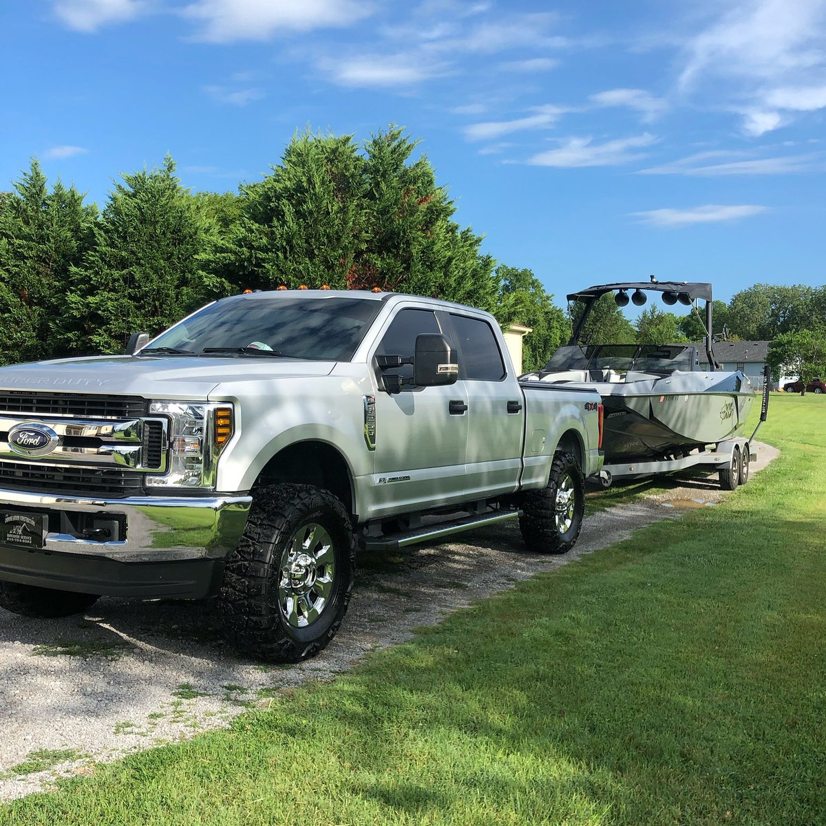 JNKENGINES's tweet photo. https://t.co/i0ujrbeWiq

Who’s ready for an action packed holiday weekend? Comment below what you have planned this weekend 🌊⛓💨⚙

#jkengines #powerstroke #superduty #diesel #ford #6oh #6ohh #sixoh #sixohh #rebuild #reman #jnk #longblock #shortblock  #navistar #vt365 #vt390 https://t.co/HDe9YmEbc7