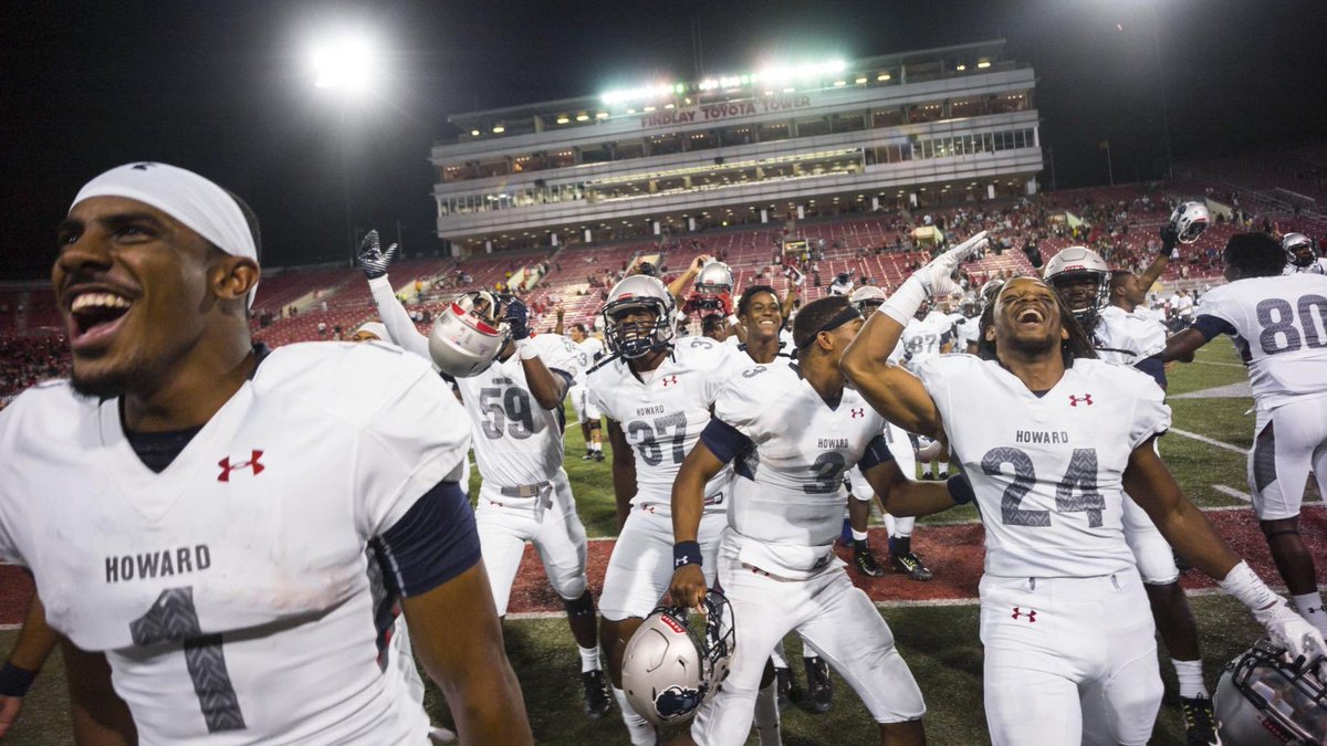 HUBISONFOOTBALL's tweet photo. #TBT 9/2/2017 We took on UNLV in Las Vegas, NV and ended up shocking the world! Known as the biggest upset in college football! Who will be the next Bison to lead the charge? #WhyNotHowardWhyNotNow #CompetitiveExcellence #Pu2hTheCu1ture #TheTruHU22 https://t.co/xPKD0YCgpb