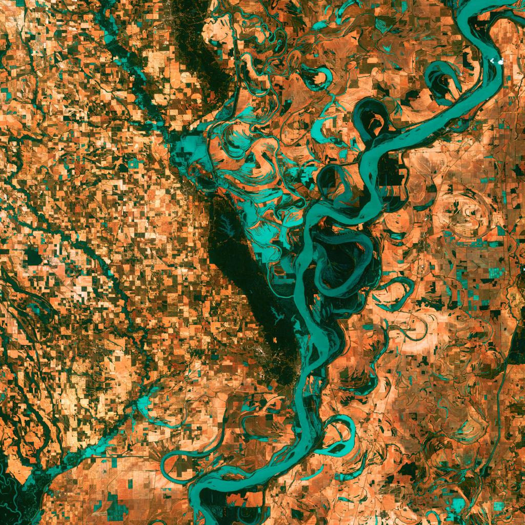 NASA's tweet photo. From orbit, Earth-observing satellites send back images that reveal connections between COVID-19 and the environment. We've funded 8 new projects to use this data to better understand the pandemic's environmental, economic, and societal impacts: https://t.co/lV5HO7HaSF https://t.co/JaBTAs5Gre