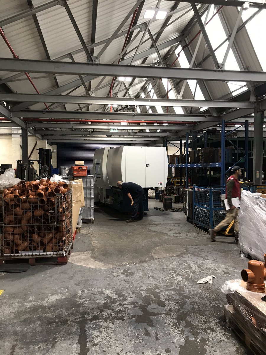 NBathard's tweet photo. ROMI UK deliver another New EN220T PVC V5.0 CM20 Controller now totalling 7 New machines from 170T - 600T. Great work today from Nick at RJC Projects making it look easy to offload, install & position. #Romiuk #Rjcprojects https://t.co/1fzFQ9ZmZn
