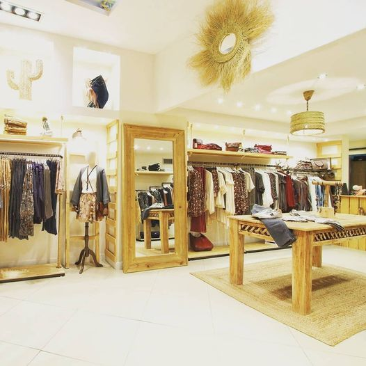 Poblesantandreu's tweet photo. @kasualbcn es posa encara més guapa👗❕🆕local ❗❗Reposted from @kasualbcn 🎈 🎈 🎈 Estamos de inauguración, ven a visitarnos en el nuevo local en gran de sant andreu # 286...
#grandesantandreu #outfits #kasualbcn #womenstyle #bcn #comerç #moda #fashion #look #prettygirls https://t.co/PHB62W31Yc