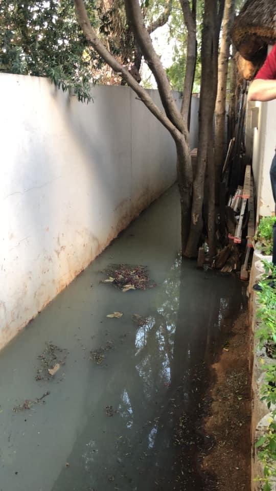 iamtam15's tweet photo. @JHBWater please help with water AND sanitation - ref number 8004894279. When we envisioned one day having waterfront property, it wasn’t this kind! Please please please help with this health hazard! https://t.co/tkcvOgpBe0