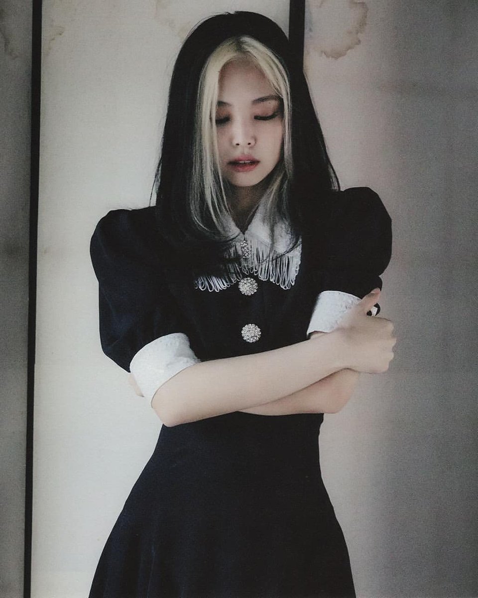 Sarablink9's tweet photo. #blackpink @BLACKPINK #JENNIE https://t.co/FPxd56WYi3