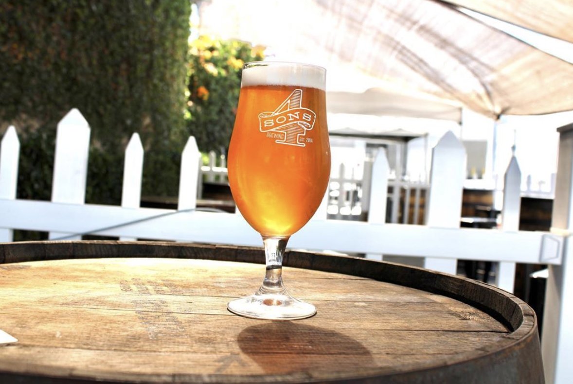 This Saturday &amp; Sunday <a href="/FourSonsBrewing/">FourSonsBrewing</a> celebrates 6 years of business in #SurfCityUSA. Come celebrate with them! Learn more here: bit.ly/3520yi3
#HuntingtonBeach