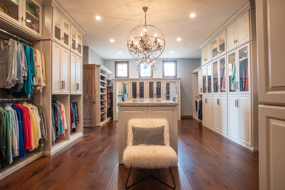 You can't help but smile when your #closet looks this good! Transform any room in your home into the dream closet you have always wanted.⁠ Retweet if you would love a closet like this!
closetfactory.com
#closetfactory #closets #homedesign #interiordesign #homerenovation