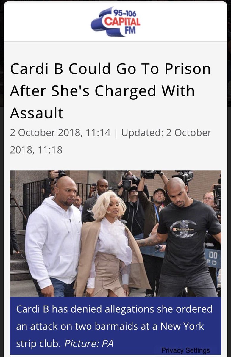 BossQueenNicki's tweet photo. This yโall fave? #CardiB #CardiBIsOverParty #cardibiscoming #WAP #WAPChallenge #WAPARTY #wapdance #wapdancechallenge @iamcardib https://t.co/ofU5F5Uub1