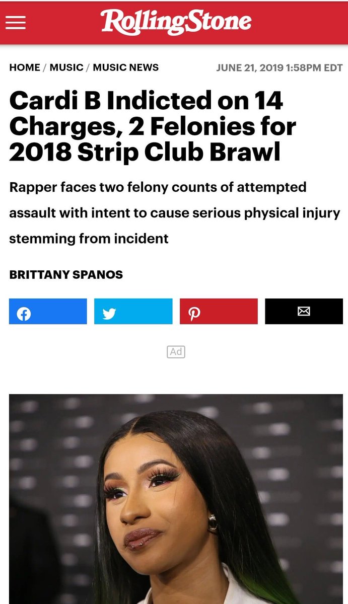 BossQueenNicki's tweet photo. This yโall fave? #CardiB #CardiBIsOverParty #cardibiscoming #WAP #WAPChallenge #WAPARTY #wapdance #wapdancechallenge @iamcardib https://t.co/ofU5F5Uub1