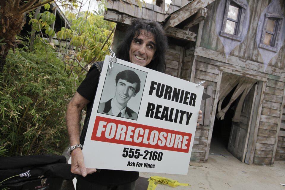 john_murdy's tweet photo. “Welcome to my Nightmare...I think you’re going to like it...” The facade for the maze was Steven from WTMN’s home which I saw as a abandoned haunted house. I wanted to use Alice’s trademark eyes as a reoccurring theme in the maze. The realtor sign is Alice’s high school photo. https://t.co/sXkXQfCnK6